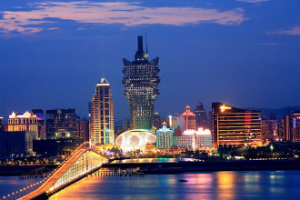 Ingresos de Casino en Macao Caen 21.4% en Enero