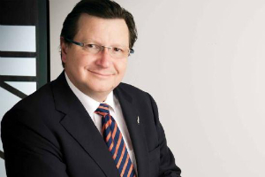 Nigel Morrison renuncia de sus cargos como director ejecutivo y director general de SKYCITY