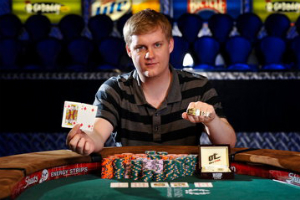Joe Ebanks gana el Evento Principal de la temporada 4 de HPO Columbus $1,115