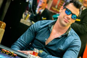 Emmanuel López es el líder en fichas tras el Día 2 de Madero Master Cup