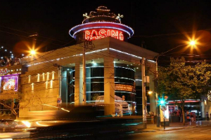 Cerraron dos Anexos del Casino de Mendoza