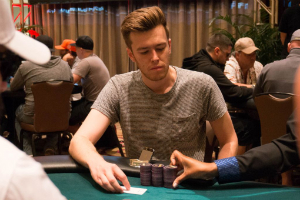 Gordon Vayo gana el Evento Principal $2,500 WinStar River Poker Series