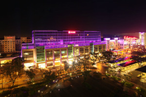 Andrew Tan añade un Ritz-Carlton Hotel a su complejo resort World Manila Casino