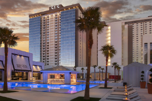 El regulador de los casinos de Nevada da un paso adelante en la venta de SLS Las Vegas