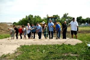 La tribu Ponca de Nebraska anunció su apertura en octubre a pesar de los desafios legales
