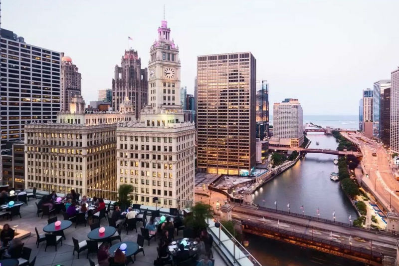 El alcalde de Chicago presiona para la construcción de un casino y la legalización de la marihuana