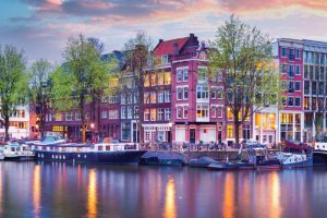 Holanda presenta un nuevo calendario de reorganización del mercado de juegos de azar