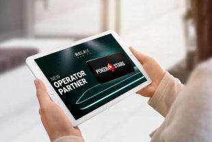 Relax aclama el acuerdo de suministro de contenido del casino en línea de PokerStars