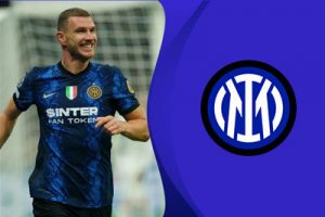 Edin Džeko anota dos veces ayudando al Inter de Milán a avanzar a la fase eliminatoria de la Liga de campeones