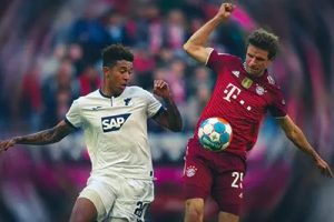 El defensa estadounidense Chris Richards consolida su juego en la Liga alemana