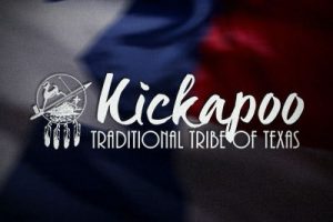 La Tribu Tradicional Kickapoo de Texas Tiene un Campeón en el Senado de Texas